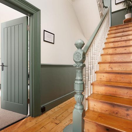 New Luxury For 2024 - Central Plymouth House - Sleeps 10 - Access To Plymouth Town - Close To The Barbican - Pets Welcome - Parking Available - By Luxe Living By Sophia Exteriér fotografie