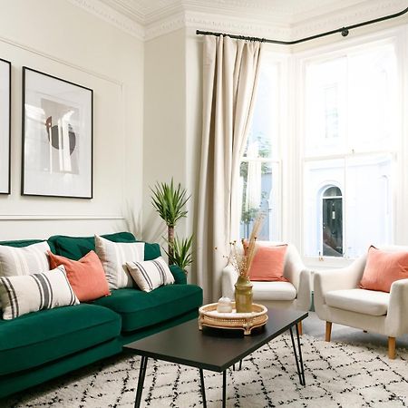 New Luxury For 2024 - Central Plymouth House - Sleeps 10 - Access To Plymouth Town - Close To The Barbican - Pets Welcome - Parking Available - By Luxe Living By Sophia Exteriér fotografie