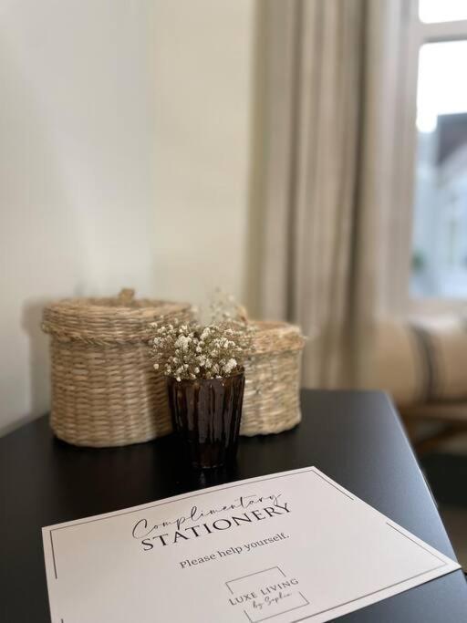 New Luxury For 2024 - Central Plymouth House - Sleeps 10 - Access To Plymouth Town - Close To The Barbican - Pets Welcome - Parking Available - By Luxe Living By Sophia Exteriér fotografie