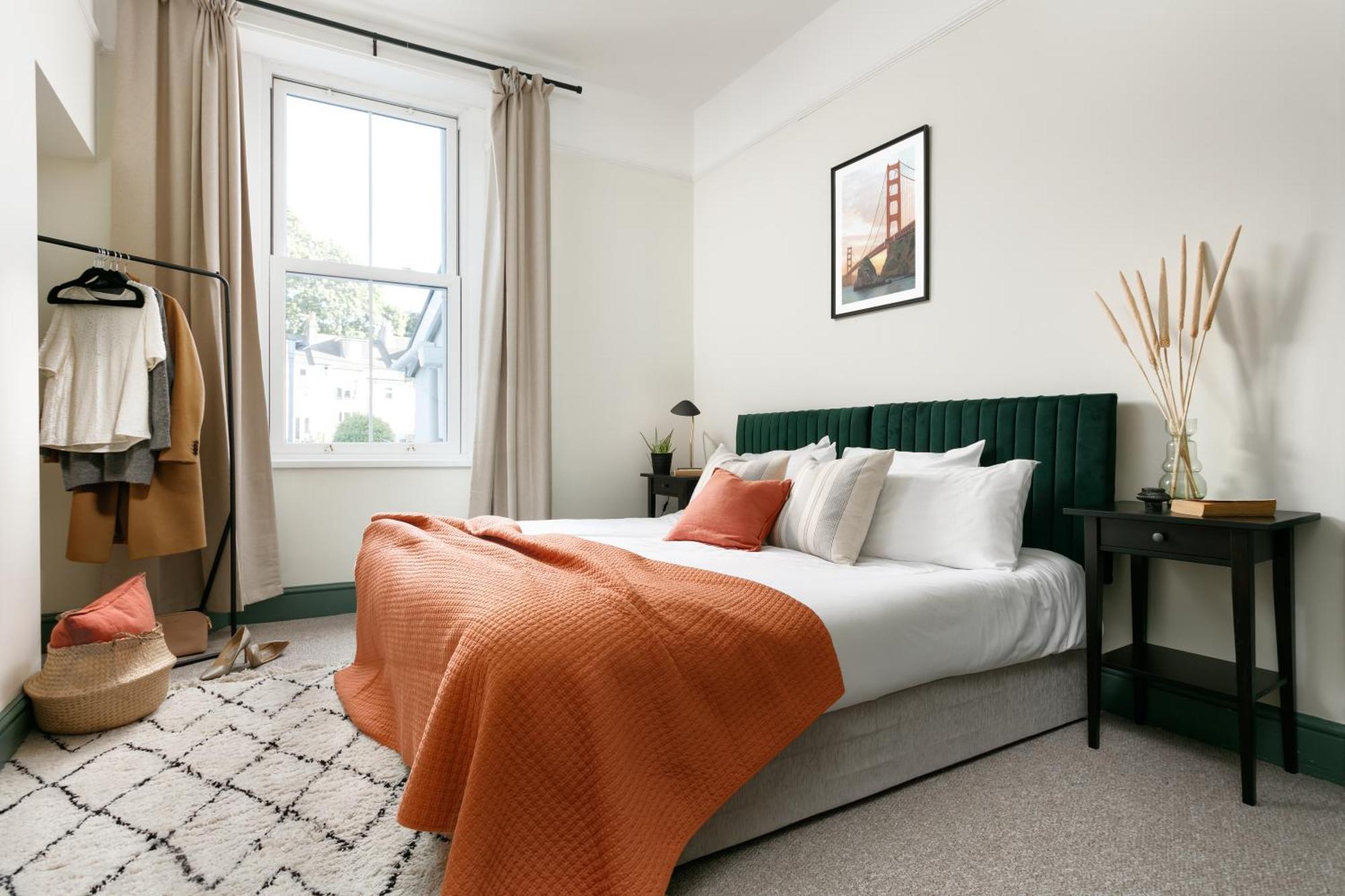 New Luxury For 2024 - Central Plymouth House - Sleeps 10 - Access To Plymouth Town - Close To The Barbican - Pets Welcome - Parking Available - By Luxe Living By Sophia Exteriér fotografie