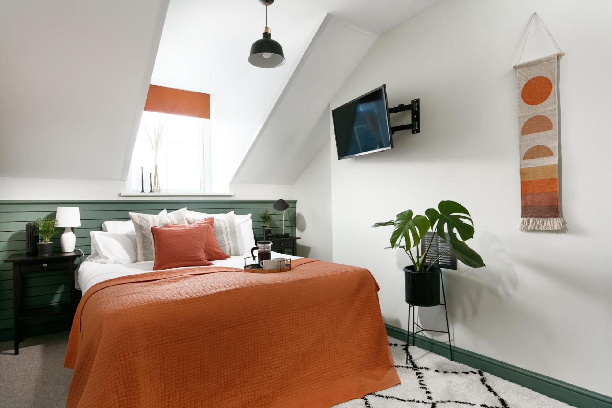 New Luxury For 2024 - Central Plymouth House - Sleeps 10 - Access To Plymouth Town - Close To The Barbican - Pets Welcome - Parking Available - By Luxe Living By Sophia Exteriér fotografie